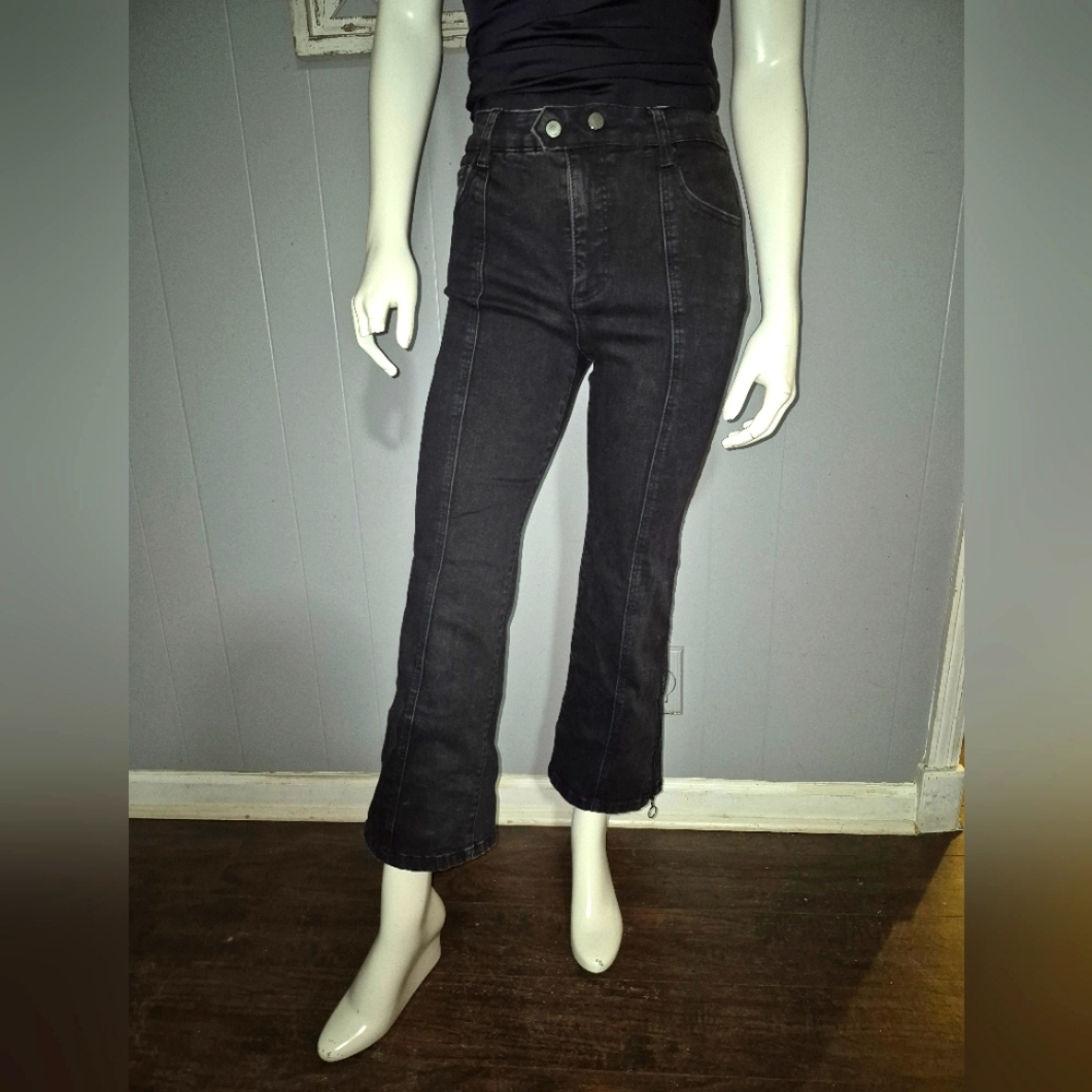 For The Republic Cropped Zip-Leg Baby Bootcut Jeans Size 6